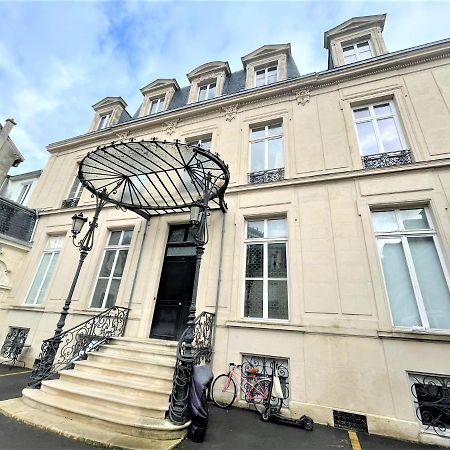 Aux Clefs Des Sacres - Dans Un Hotel Particulier Situe Rue Du Marc - Reims - Hyper Centre Forum Mairie Boulingrin エクステリア 写真