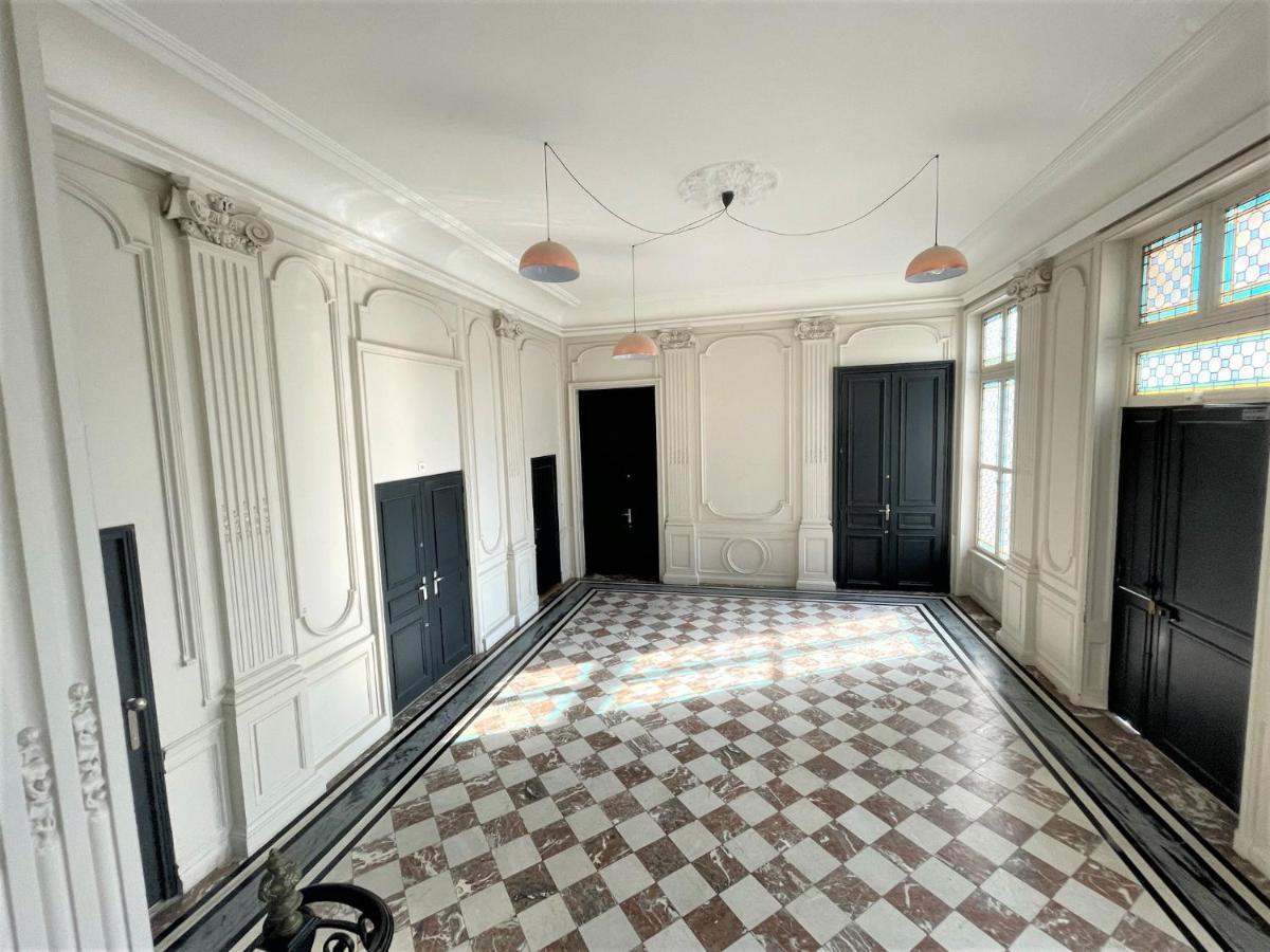 Aux Clefs Des Sacres - Dans Un Hotel Particulier Situe Rue Du Marc - Reims - Hyper Centre Forum Mairie Boulingrin エクステリア 写真