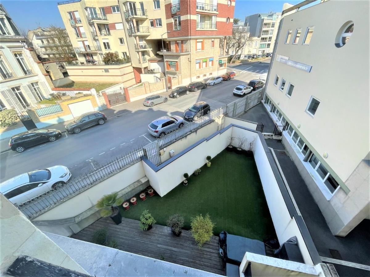 Aux Clefs Des Sacres - Dans Un Hotel Particulier Situe Rue Du Marc - Reims - Hyper Centre Forum Mairie Boulingrin エクステリア 写真