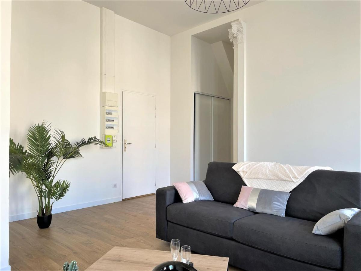 Aux Clefs Des Sacres - Dans Un Hotel Particulier Situe Rue Du Marc - Reims - Hyper Centre Forum Mairie Boulingrin エクステリア 写真